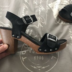 White Mountain Sandals